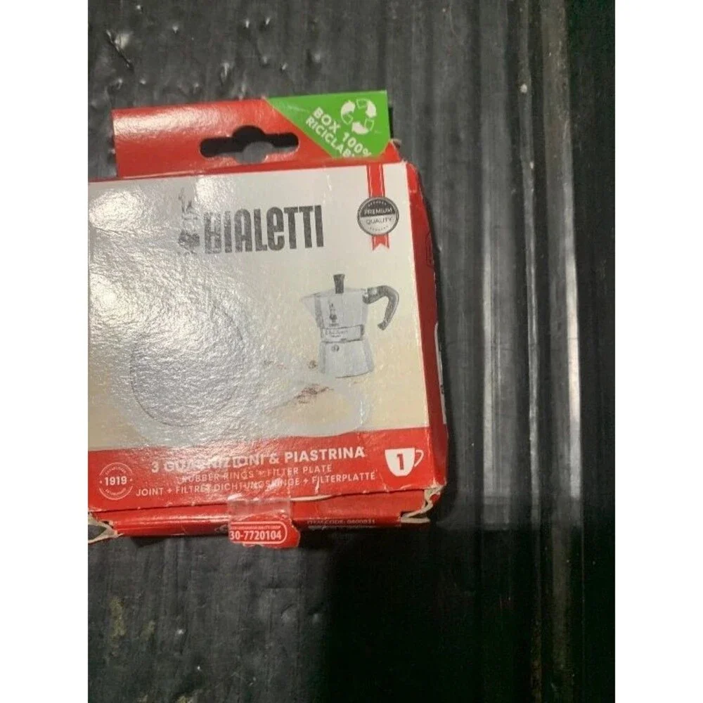 Bialetti Spare Parts Kit for 1 Cup Moka Express, 3 Gaskets & 1 Plate